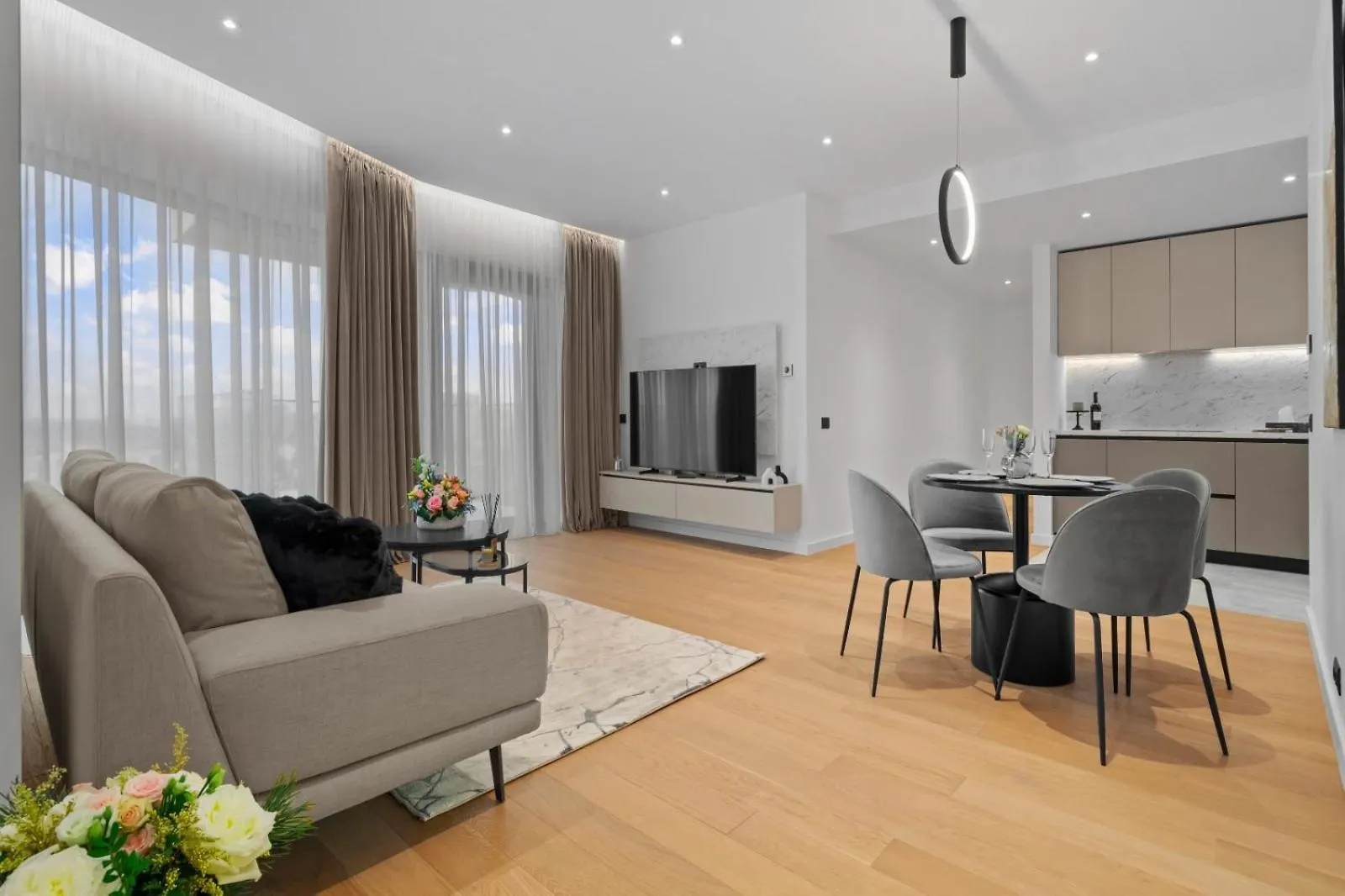 One H Luxury Apartment Bucureşti România